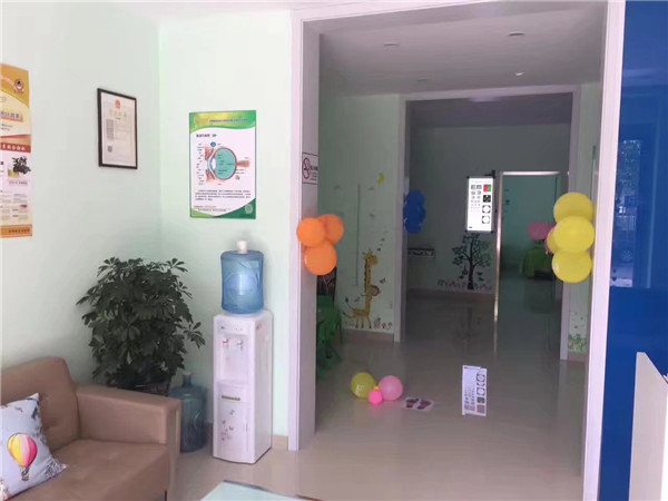 易視界朝陽(yáng)路店