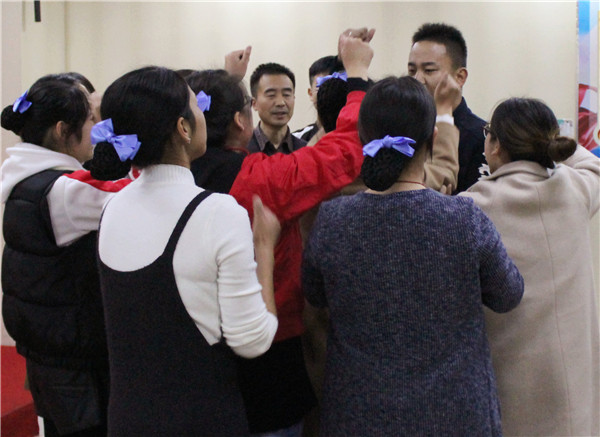 易視界激情的團(tuán)隊(duì)風(fēng)采展示