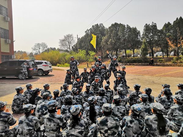 充滿激情的易視界團(tuán)隊