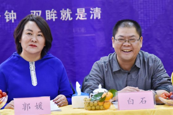 河南經(jīng)貿(mào)院校知名蒞臨鄭州易視界實業(yè)參觀指導(dǎo) 圖三