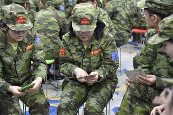 易視界精英們拓展訓練進行中