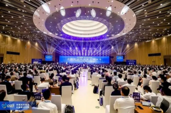 易視界應(yīng)邀參加“第六屆全球社會(huì)企業(yè)家生態(tài)論壇”