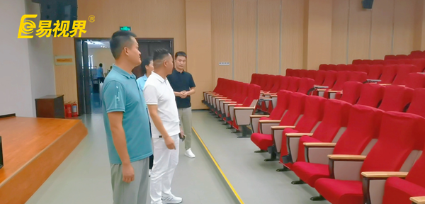 易視界走進(jìn)河南高等醫(yī)學(xué)?？茖W(xué)校共筑視界光明未來 