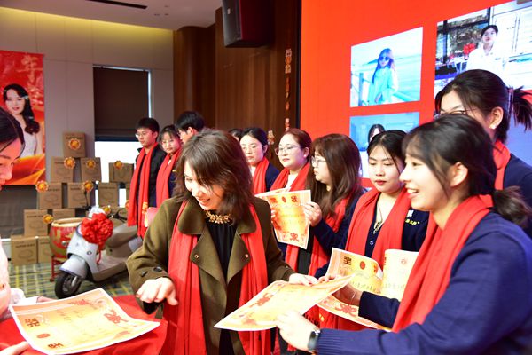 易視界2025年度天使服務(wù)獎(jiǎng)