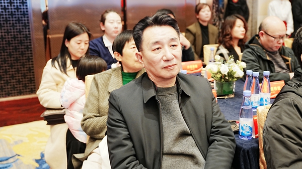 易視界17載感恩如光同行共同守護(hù)清晰視界客戶答謝會圖集