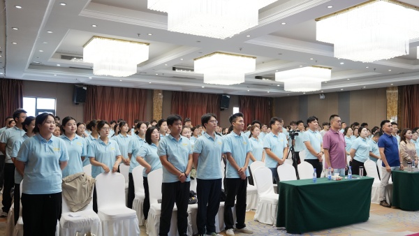 易視界2025年8月嘉獎(jiǎng)會(huì)暨9月啟動(dòng)大會(huì)精彩圖集